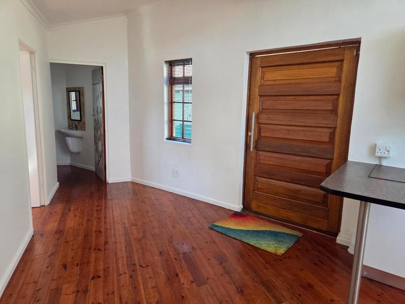 To Let 2 Bedroom Property for Rent in University Estate Western Cape